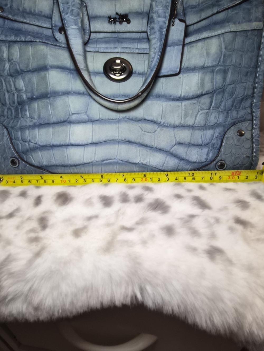 Coach Rhyder Satchel / Crossbody Bag – Embossed Croc Leather – Light Blue – Rare - Picture 16 of 17
